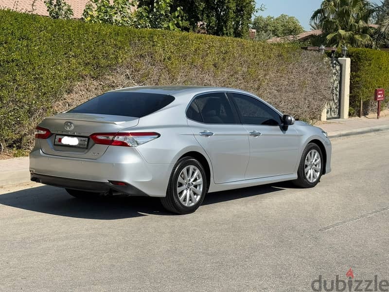 Toyota Camry 2019 6