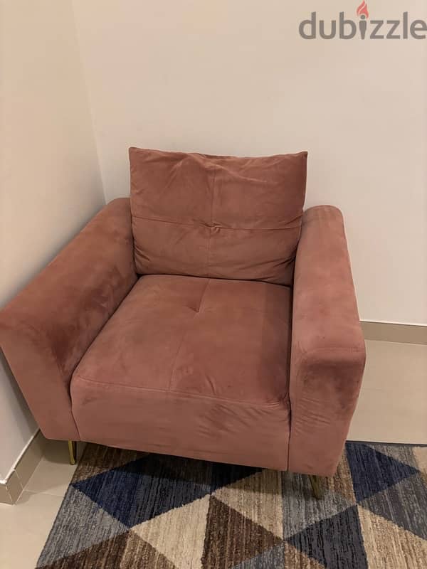 1seater sofa 0