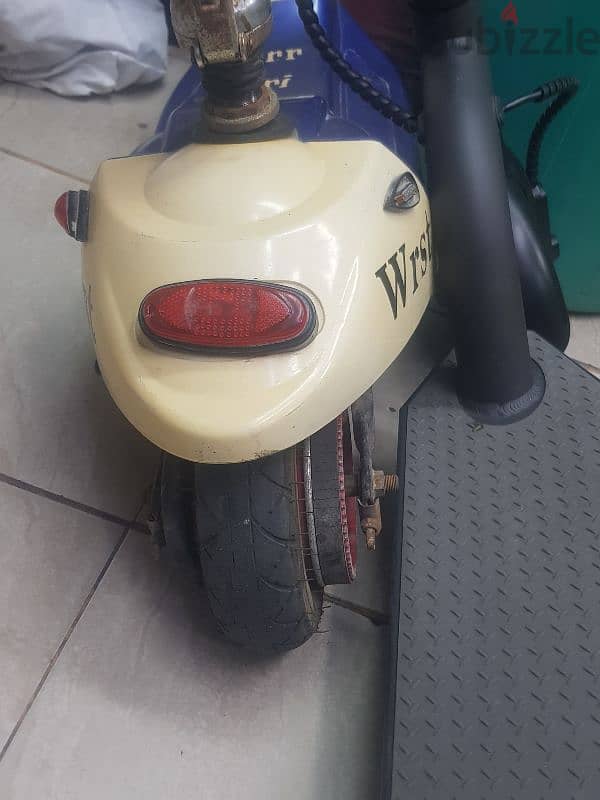 scooter's for SALE 60BD 2