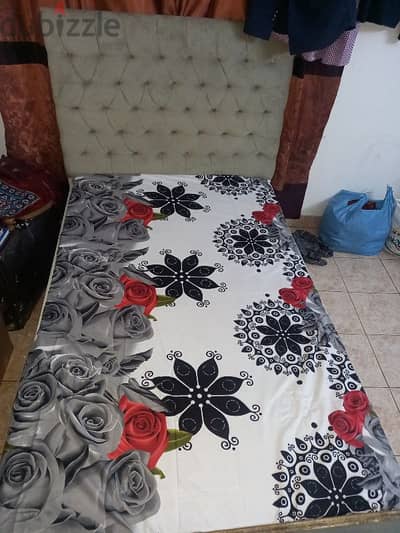 single bed with mattress