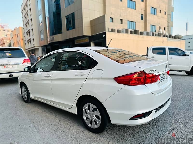 HONDA CITY 2020 - SINGLE OWNER (FILIPINO FAMILY) 4