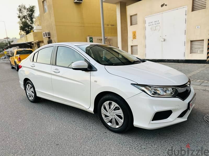 HONDA CITY 2020 - SINGLE OWNER (FILIPINO FAMILY) 6