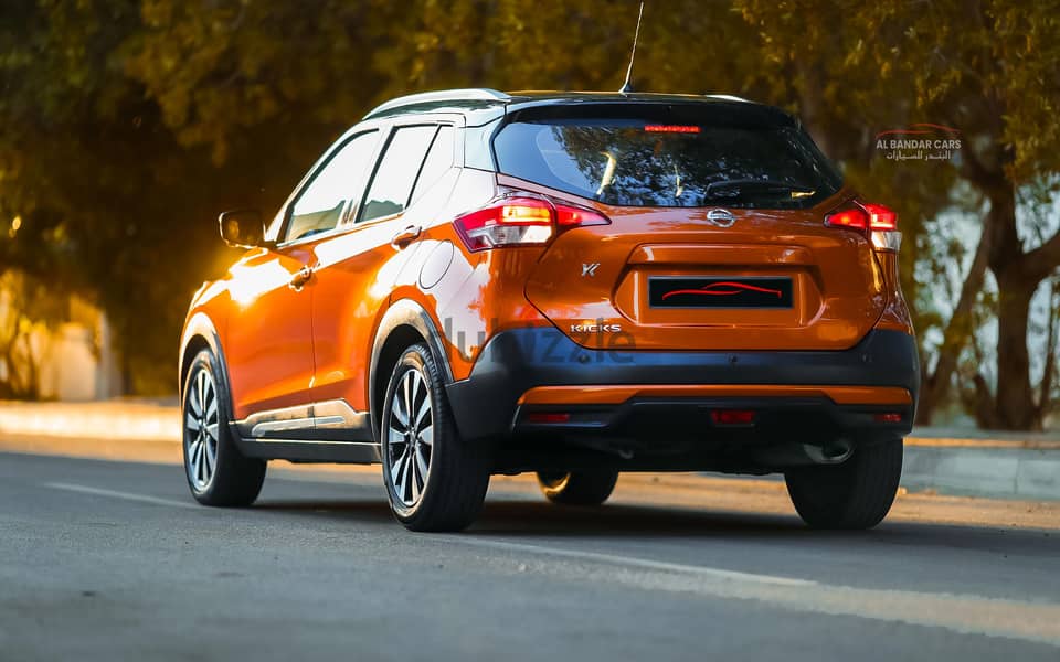 Nissan Kicks 2019 | ORANGE- BLACK | FULL OPTION | ZERO ACCIDENT 9