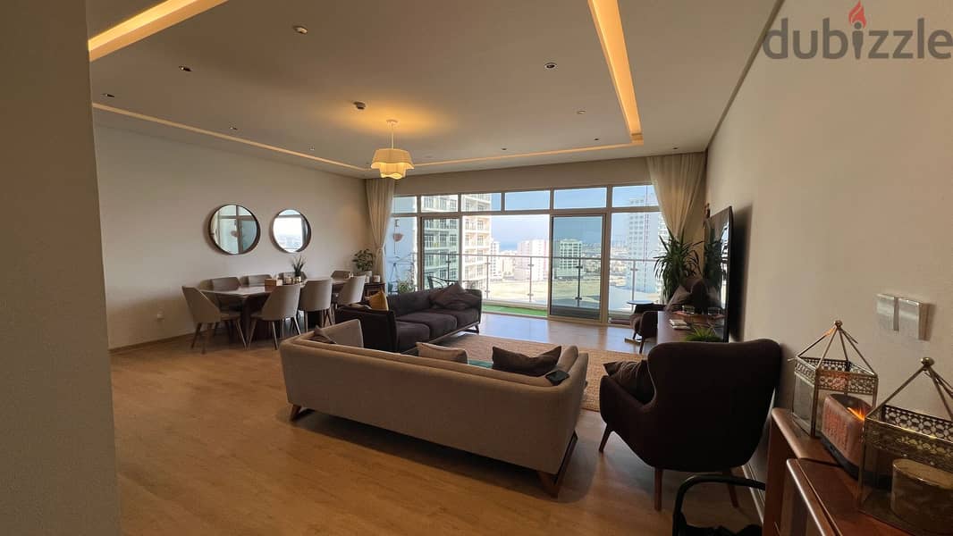 Best Deal sea view 3 Bedrooms for Sale in Amwaj island 1