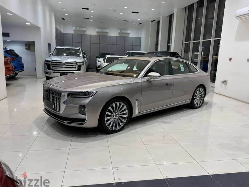 Hongqi H9 2023 Flagship (Grey) 0