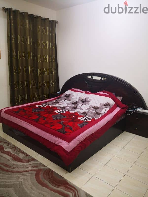 BED SPACE Big room attached bathroom for rent with ewa 0