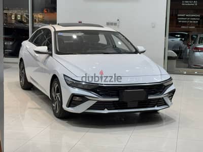 Hyundai Elantra 2024 Elantra (White)