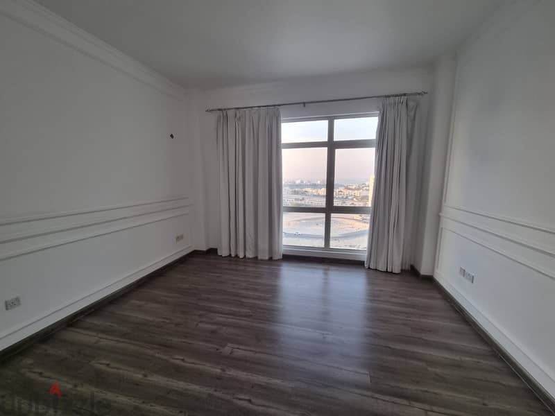 Hot Deal 4 BR Zawia high floor amwaj island 9