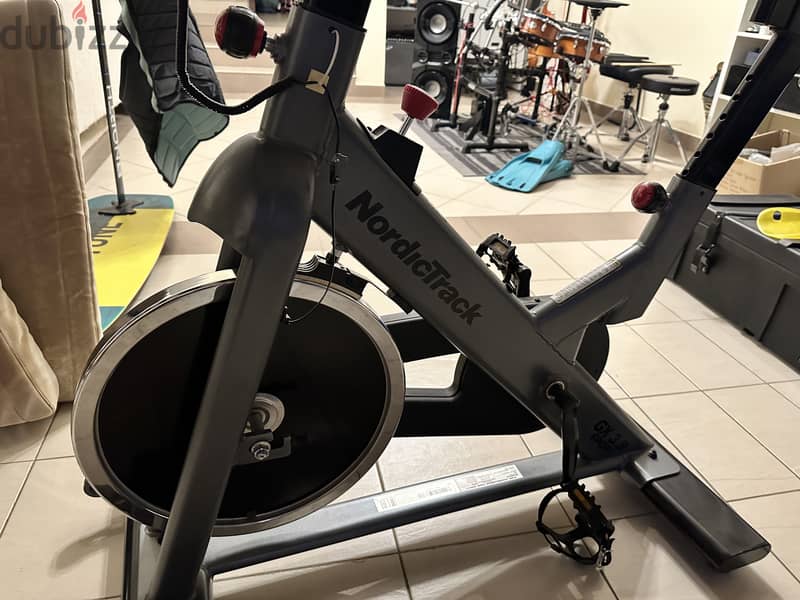 Nordic Track Flywheel Exercise Bike - GX 3.9 2