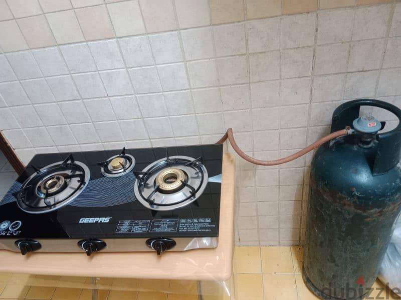 3 Burner gas stove with Bahrain gas cylinder 1