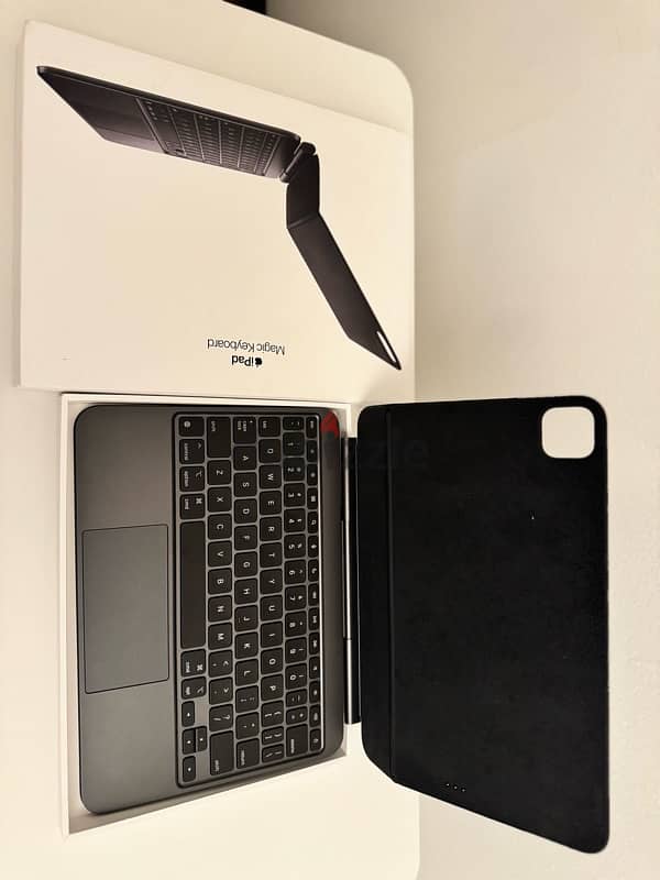 Magic Keyboard for iPad Pro 11 M4 0