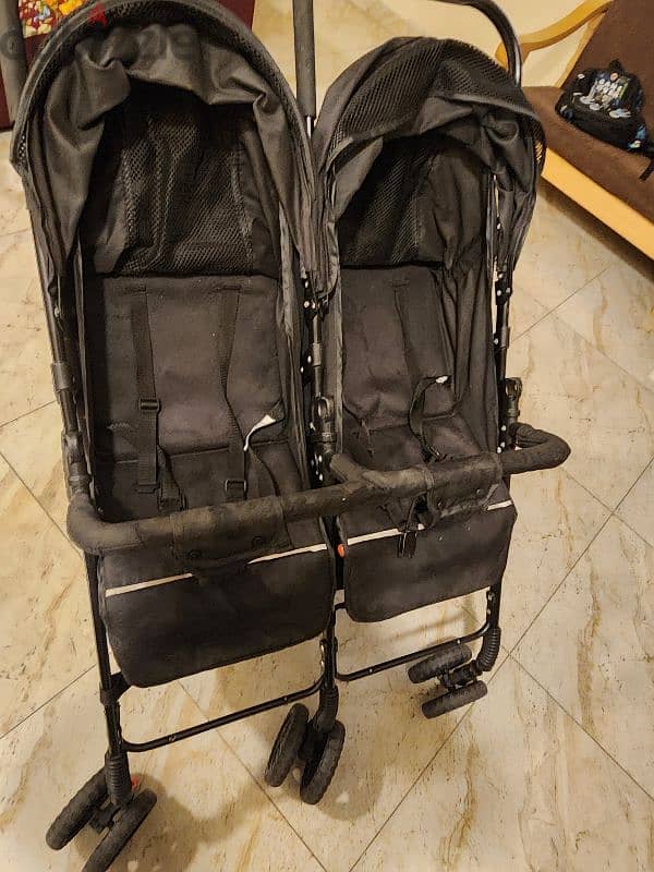 twins stroller 2