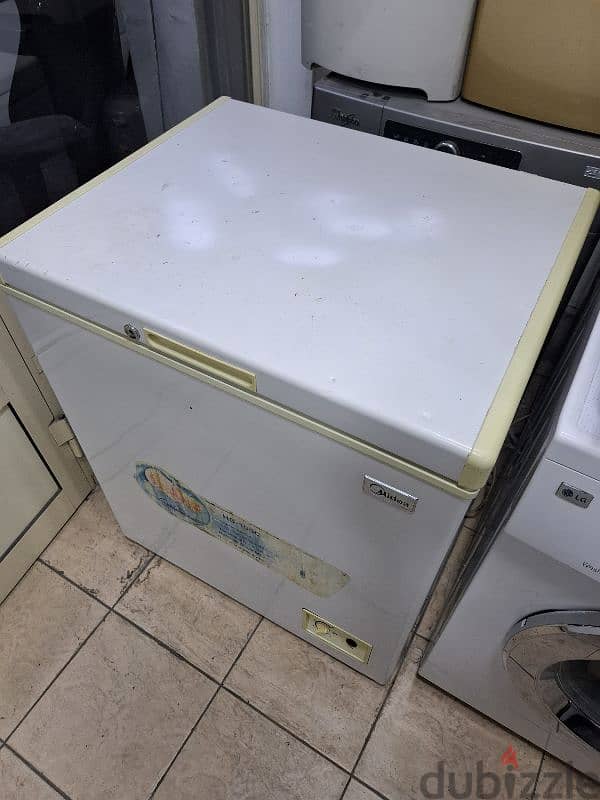 media  Chest Deep Freezer  GOOD Condition 1