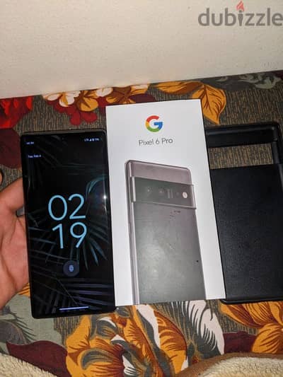 Google Pixel 6 Pro, 256GB, with Box and case, Excellent Condition