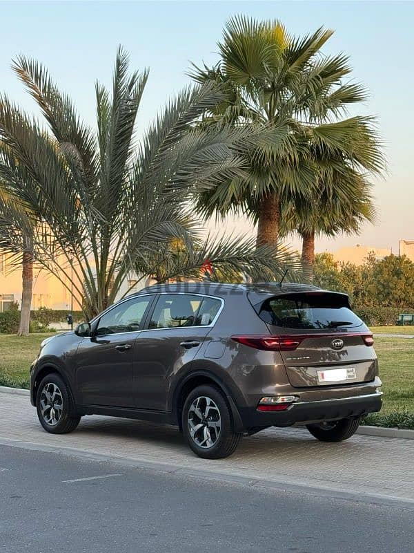 Kia Sportage 2019 (2.0 L) only 50000KM 12