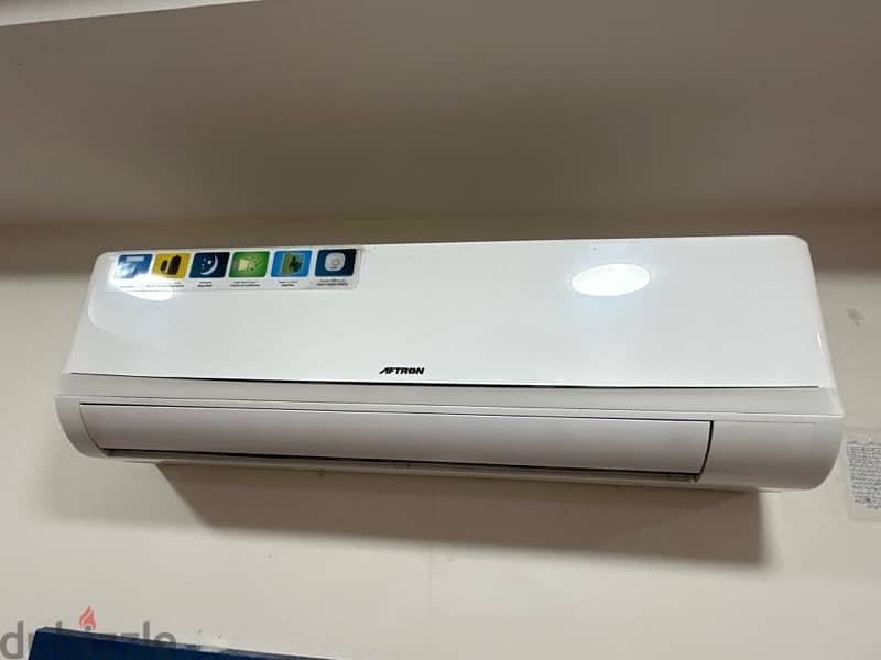 Split AC AFTRON 1.5 Tonn 1