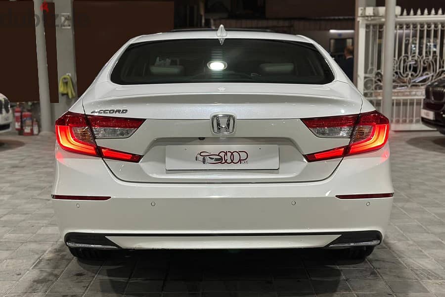 Honda Accord 2019 9