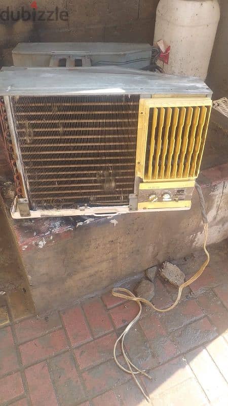 AC window 2 ton and spilt AC 1.5 ton for sale 0