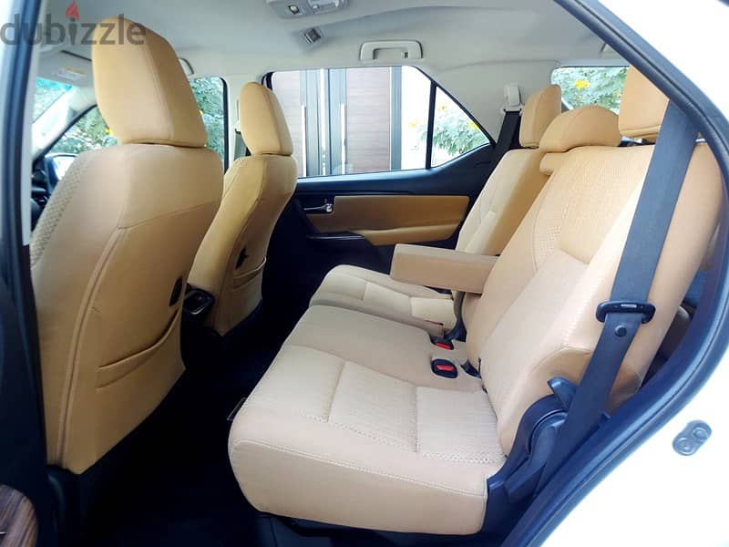 Toyota Fortuner 4x4 Agency Maintained  Very Neat Clean Suv For Sale! 7