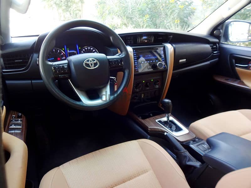 Toyota Fortuner 4x4 Agency Maintained  Very Neat Clean Suv For Sale! 8