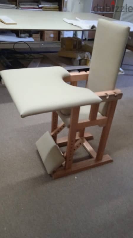 Brand New Adjustable Wodeen feeding Chair 2