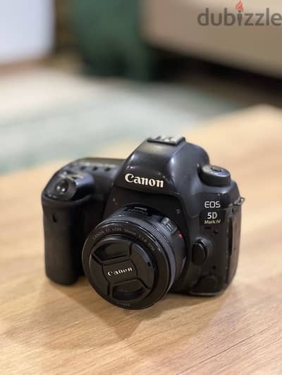 canon 5d iv + 50mm lens