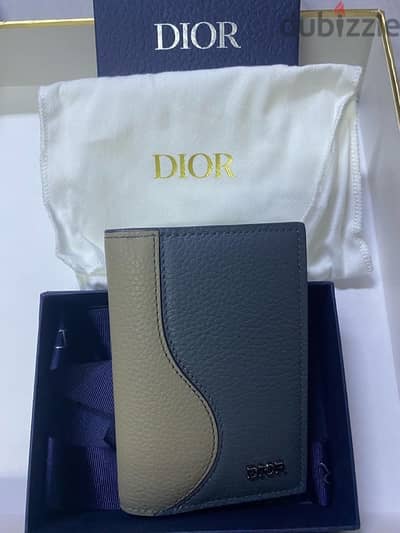 Dior card holde