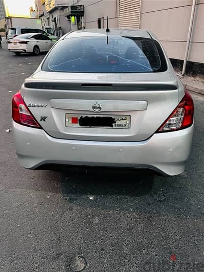 Nissan Sunny 2018