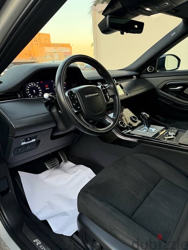 Range Rover Evoque 2020 HSE Fully loaded 4