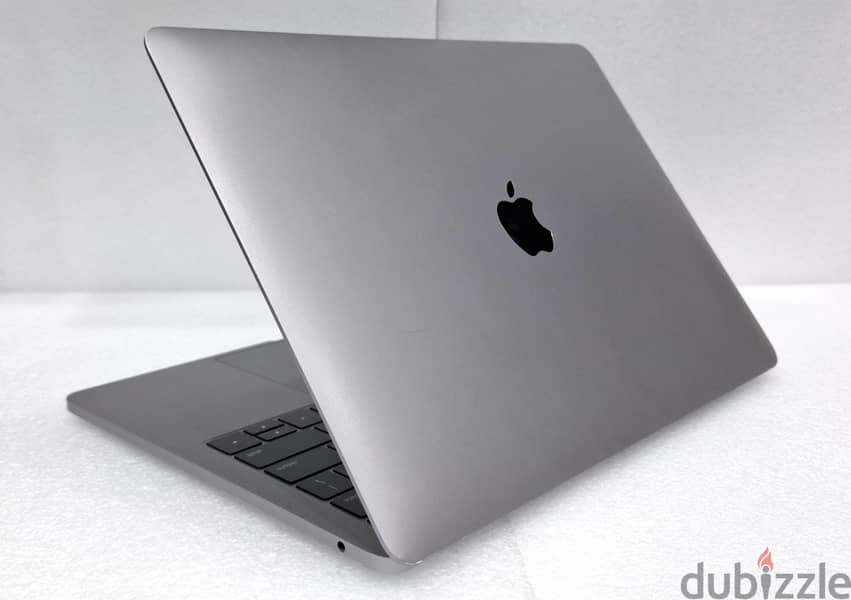 MACBOOK Pro-17 Core i5 13.3" Quad HD IPS Display 8GB RAM (FREE AirPo) 4