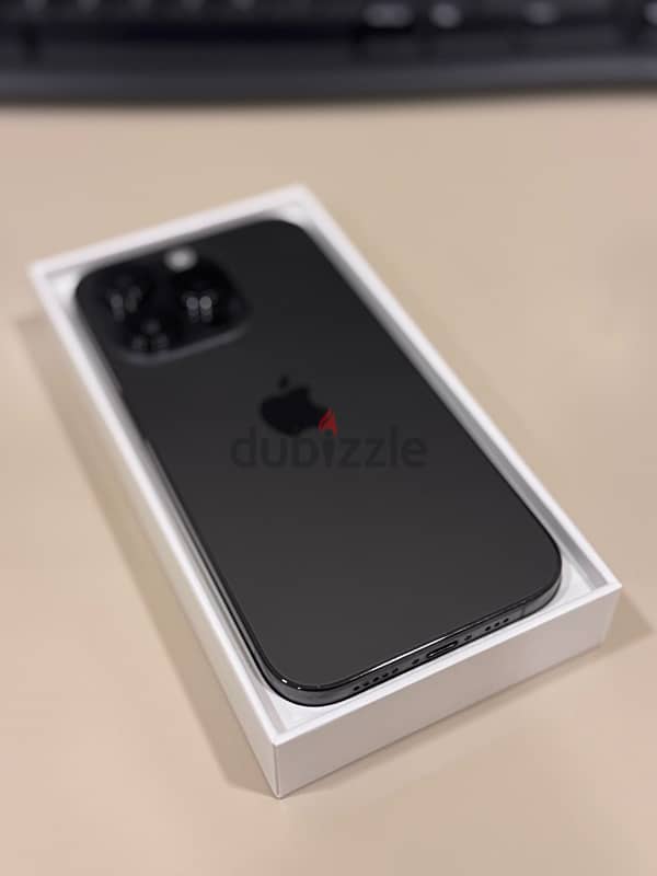 iPhone 14 Pro / Black / 256GB 2