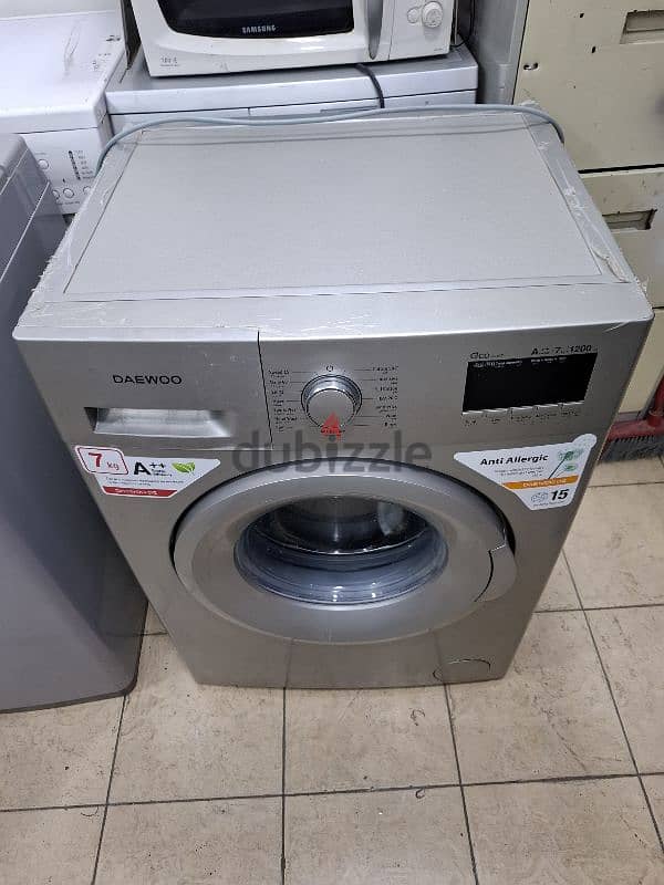 Daewoo Front Load  washing machine  Still Good Condition 2