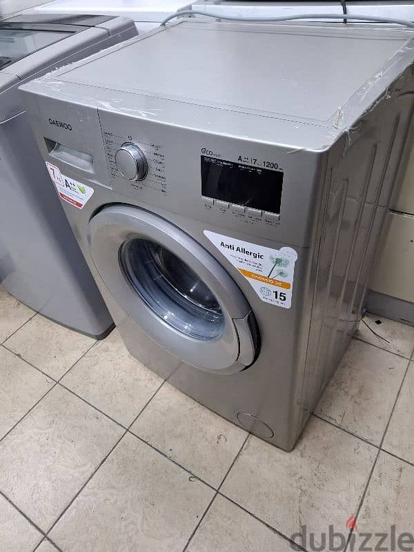 Daewoo Front Load  washing machine  Still Good Condition 3