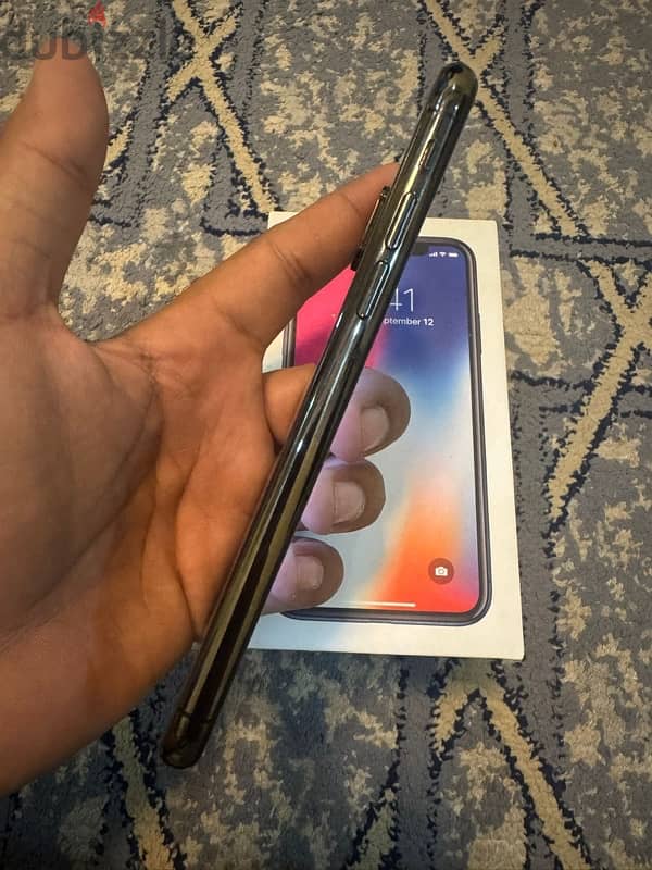 iPhone x 64 gb 3