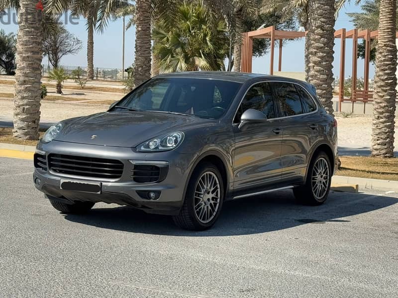 Porsche Cayenne 2016 0