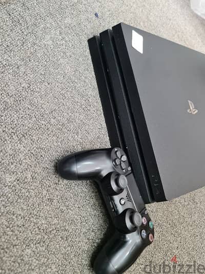 PlayStation 4 Pro 1TB, 12.00