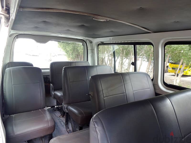 MID ROOF 15 SEATERS PASSENGER VAN URGENT FOR SALE 4