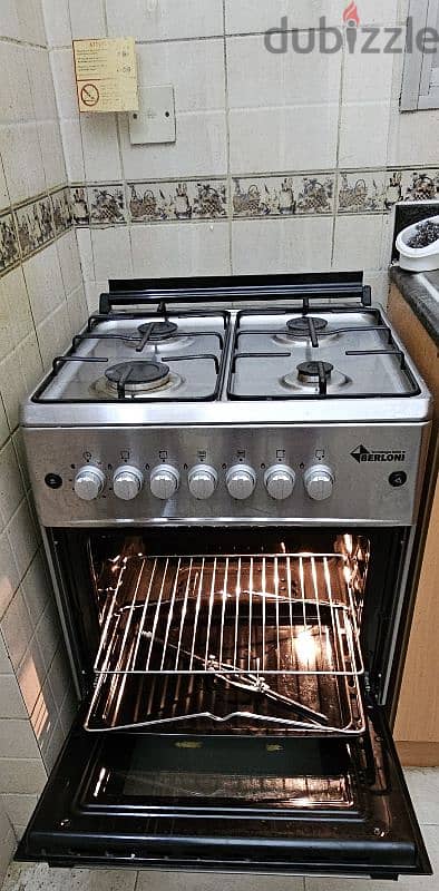 Berloni 4 burner cooking range