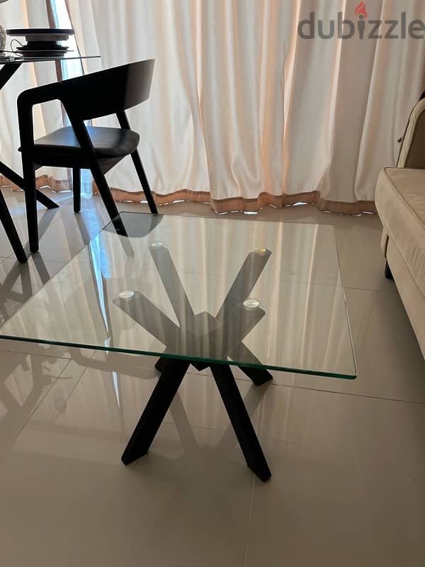 glass tables 4