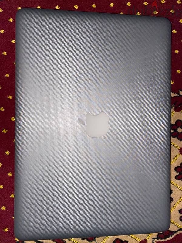 MacBook Pro 2012 model 500GB 8GB Ram core i5 1