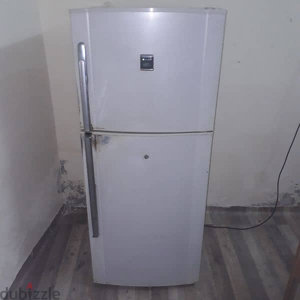 Fridge 450litre Sharp in working 28bd 0