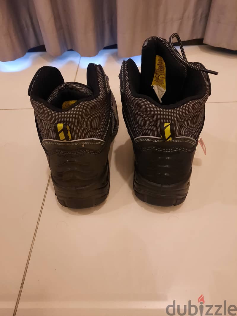 Heavy Duty Safety shoes 3