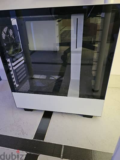 NZXT CASE USED LIKE NEW GOOD CONDITION