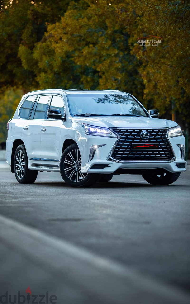 LEXUS LX570 | ZERO ACCIDENT | SINGLE OWNER | WHITE | 2016 10