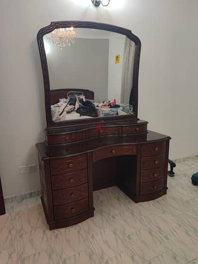 mirror table