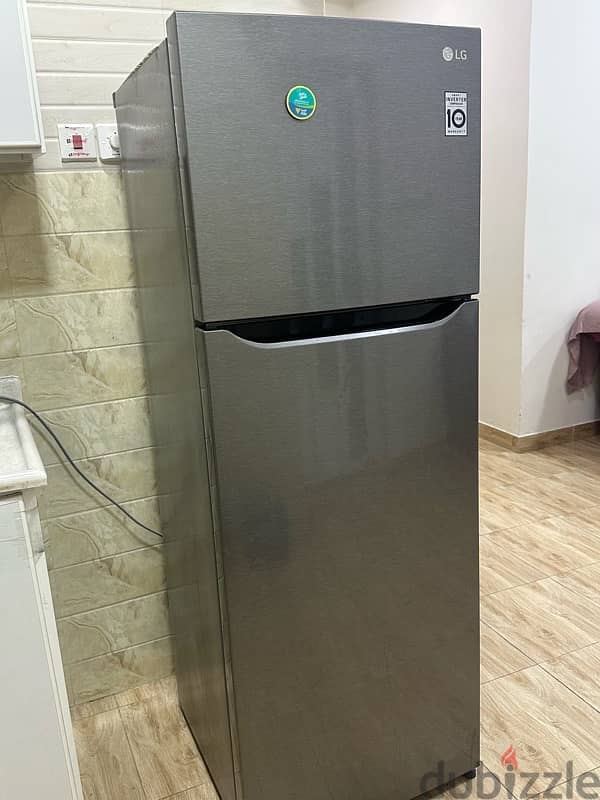 LG fridge available under warranty with box 2