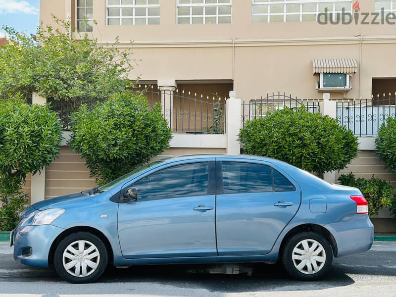 TOYOTA YARIS 2009 MODEL WELL MAINTAINED CAR 2