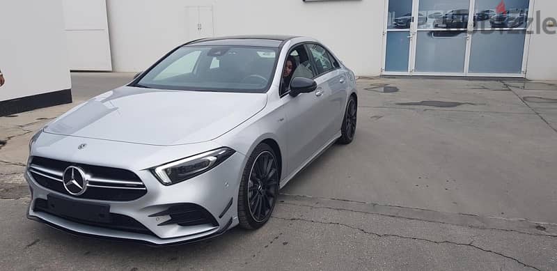 Mercedes Benz A35 | 39463999 3