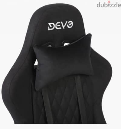 Brand new, unused DEVO GAMNG CHAIR