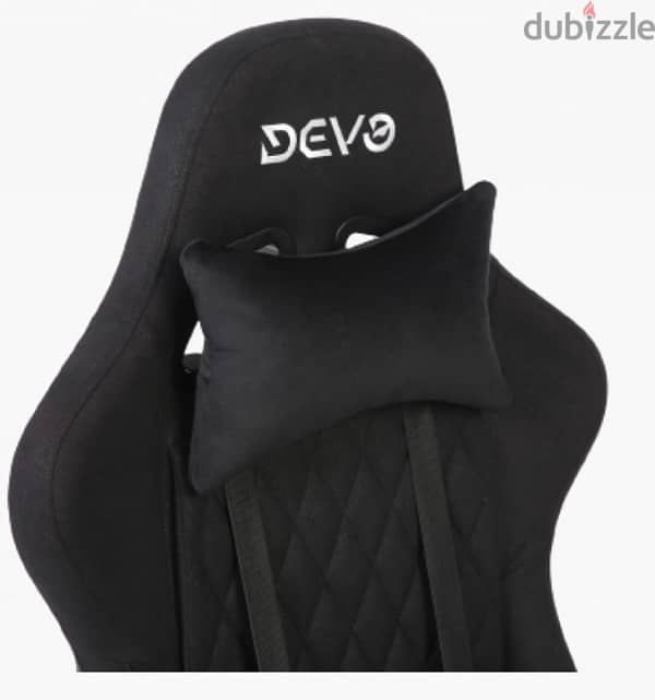 Brand new, unused DEVO GAMNG CHAIR 0